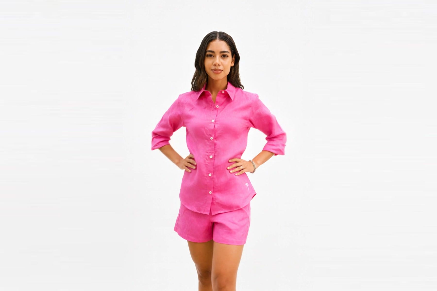 Women's pink linen resort outfit